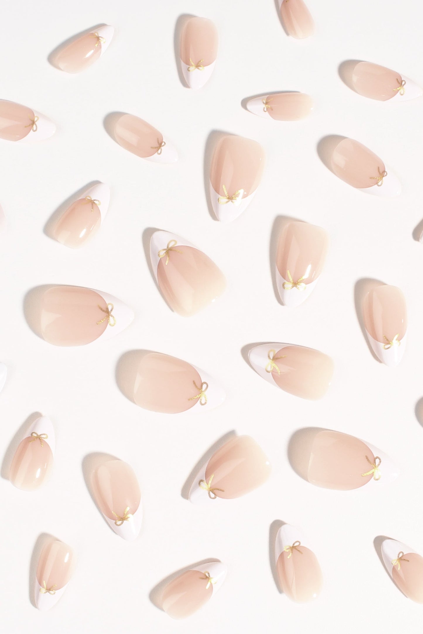 Bonmuz - Petite Bow-tique | Soft & Durable Press-On Nails