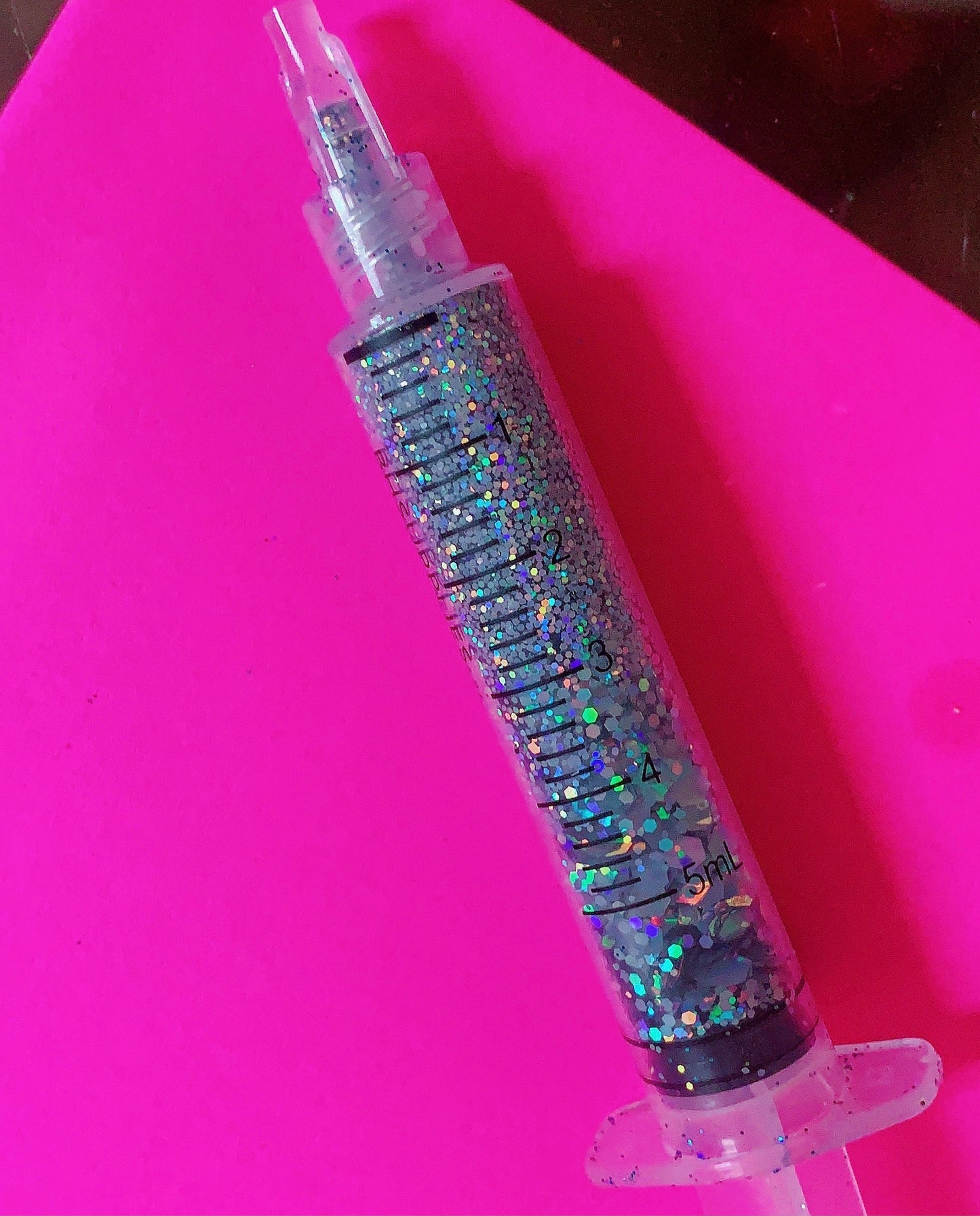 Inked Doll Cosmetics - PLATINUM GlamDoll Glitter Syringe