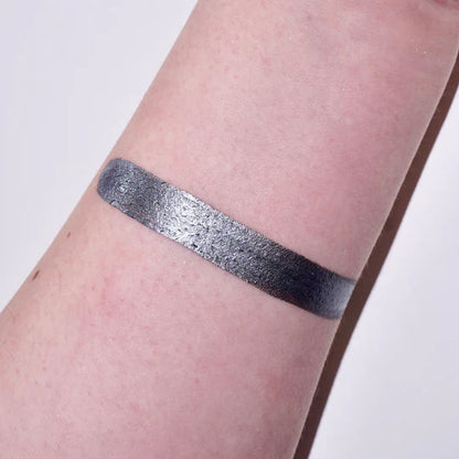 Glisten Cosmetics Gunmetal (Metallic Dark Grey) Pan