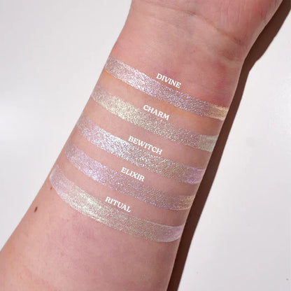 Glisten Cosmetics Charm (Duochrome White Gold) Pan