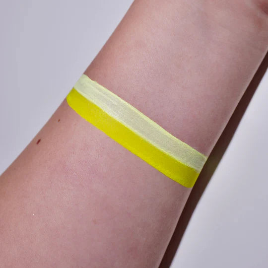 Glisten Cosmetics - Split Liner - Banana Split (UV Yellow) - Large (10g)