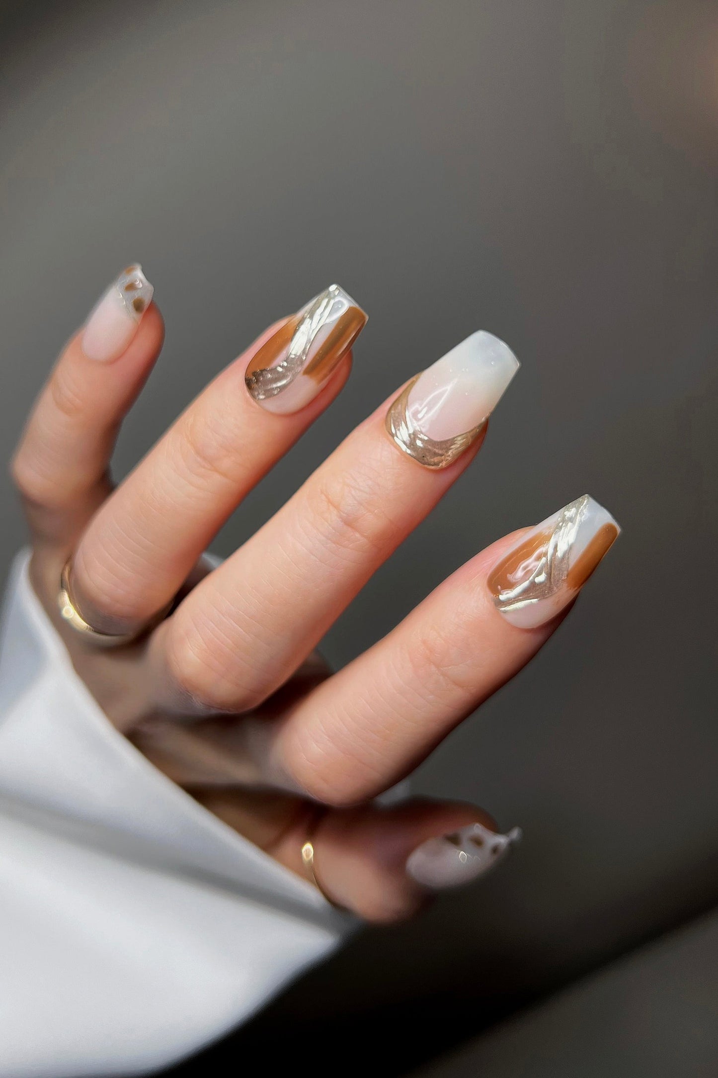 Bonmuz - Feline Flair | Pro Handmade Gel Nails
