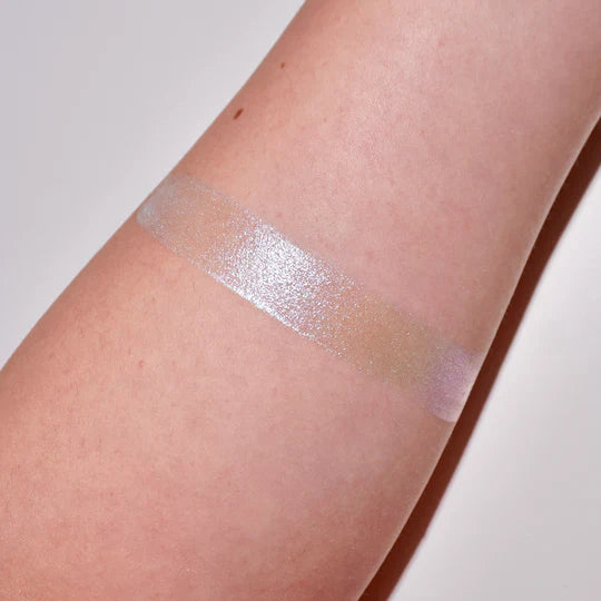 Glisten Cosmetics - Wet Liner - Bewitch (Duochrome White Blue)