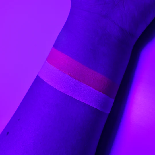 Glisten Cosmetics - Split Liner - Grapevine (UV Purple) - Small (3g)
