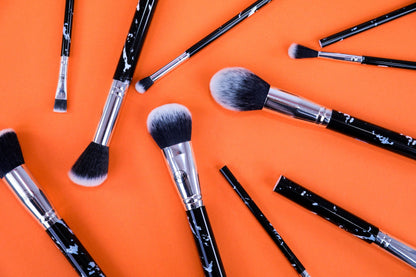 Lurella Cosmetics - Deluxe Marble Brush Set