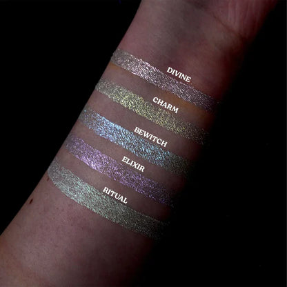 Glisten Cosmetics - Wet Liner - Charm (Duochrome White Gold)