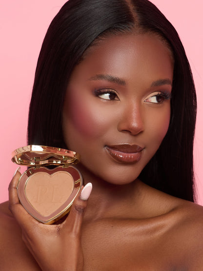 Under-Eye Brightening Powder