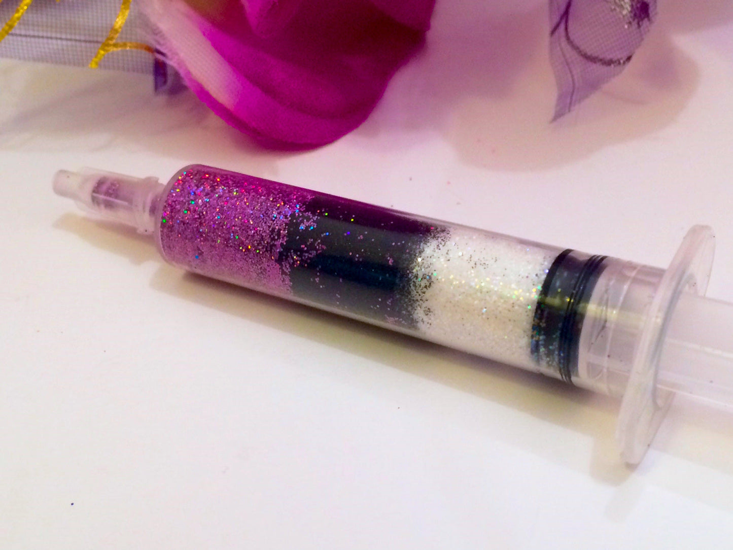 Inked Doll Cosmetics - TEENAGE WASTELAND GlamDoll Glitter Syringe