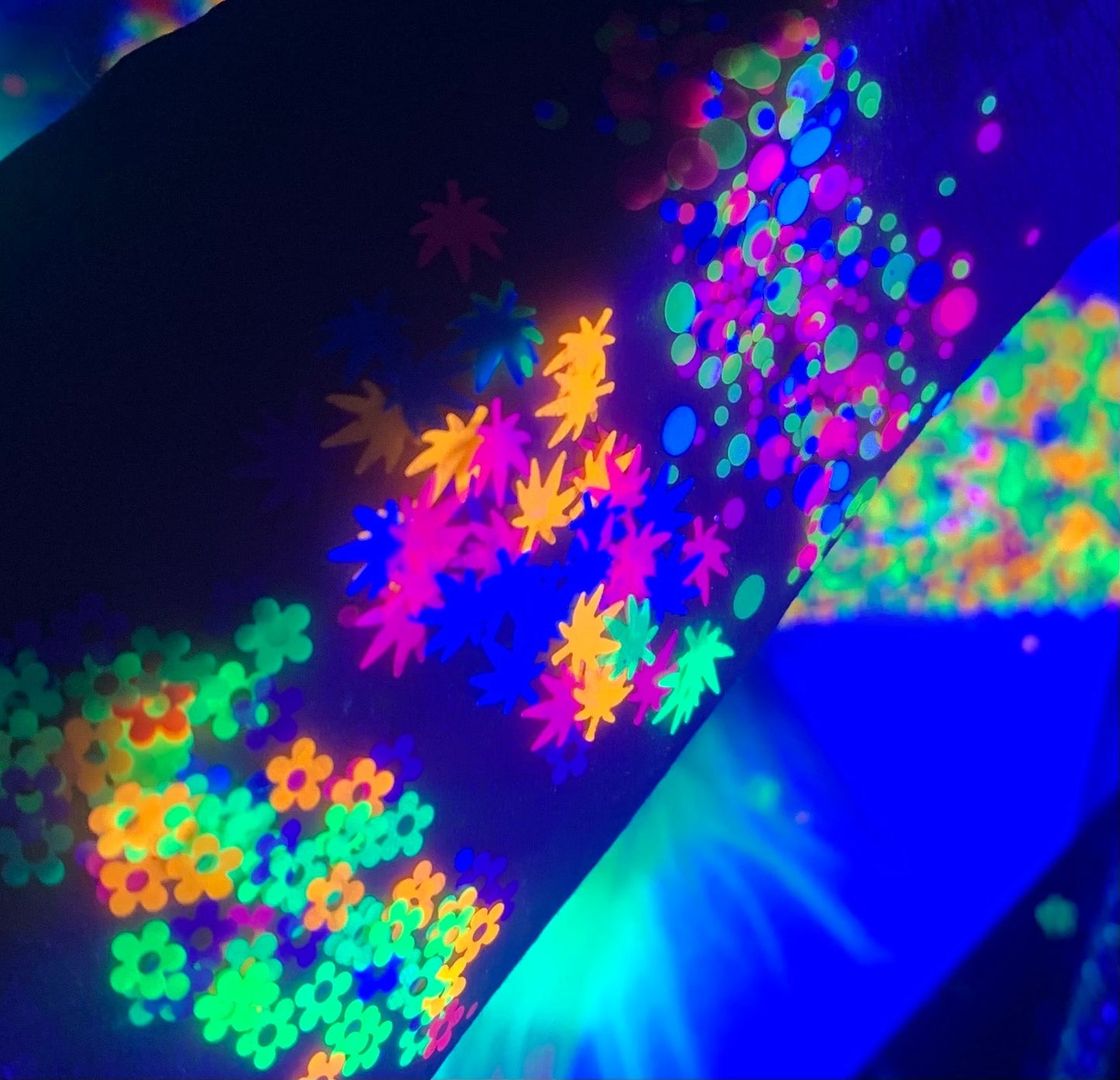 Inked Doll Cosmetics - KALEIDOSCOPE 420 *UV* Festival Glitter Confetti